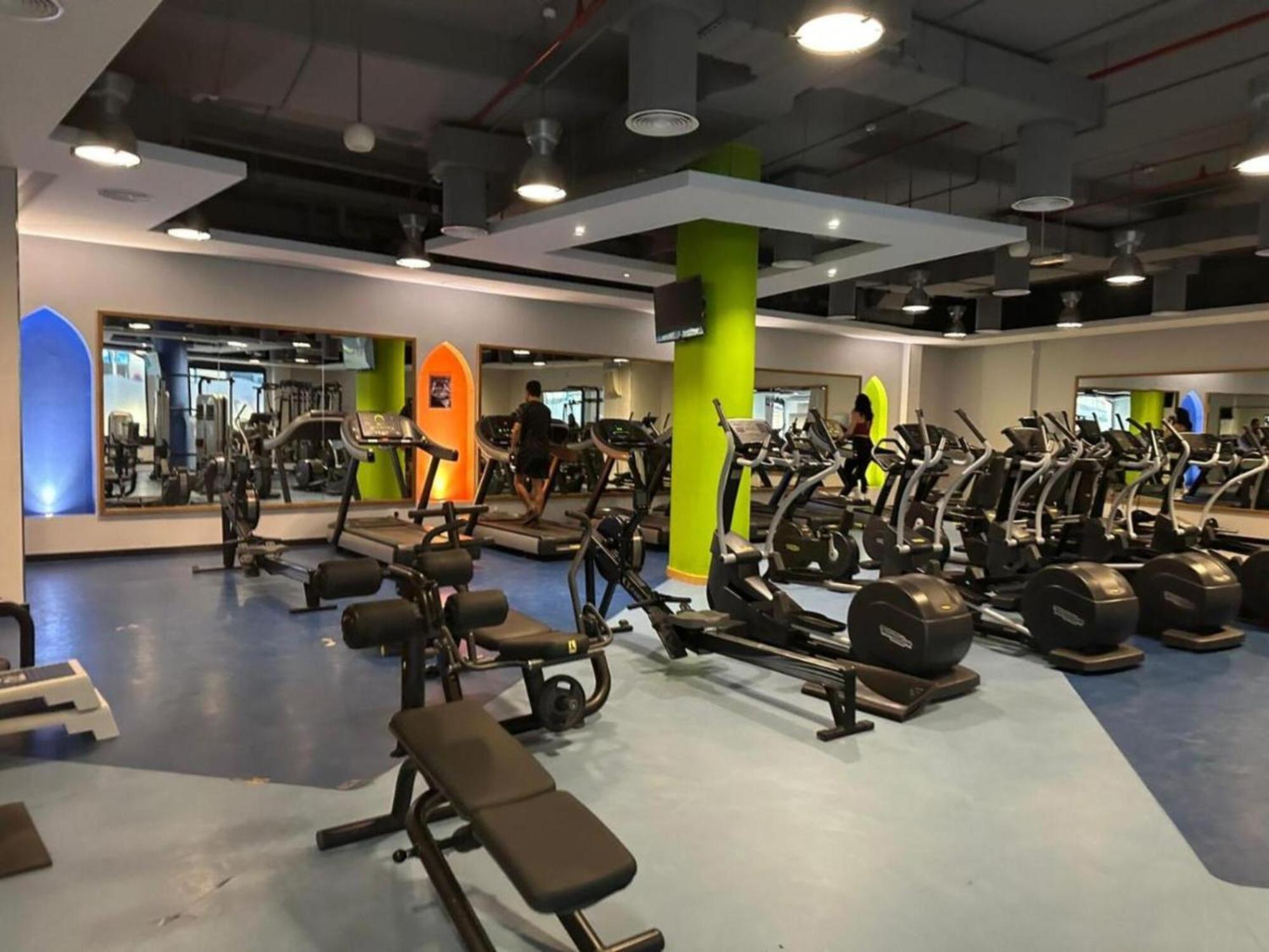 Ahlan New Horizon Jbr Hotell Dubai Exteriör bild
