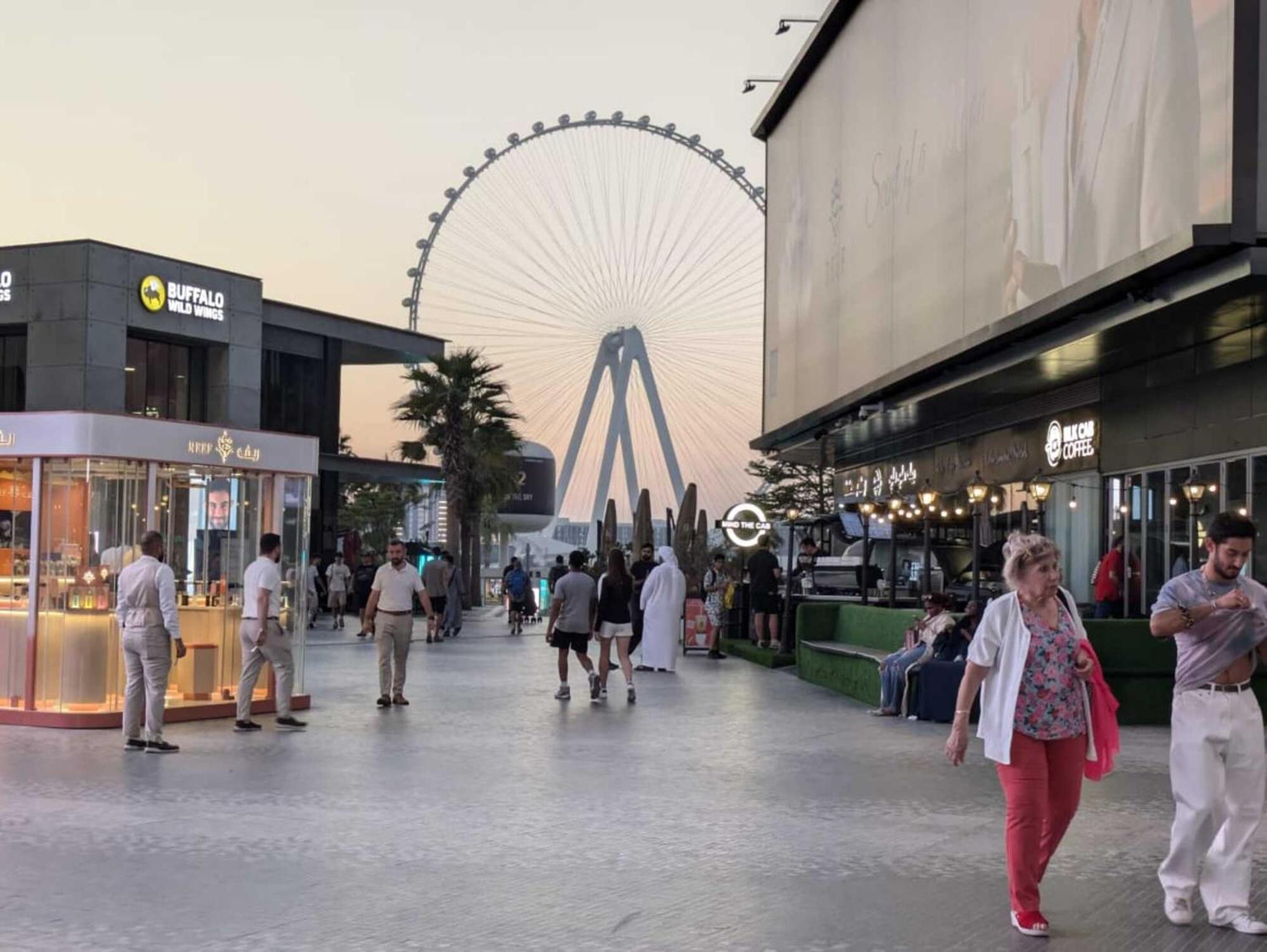 Ahlan New Horizon Jbr Hotell Dubai Exteriör bild